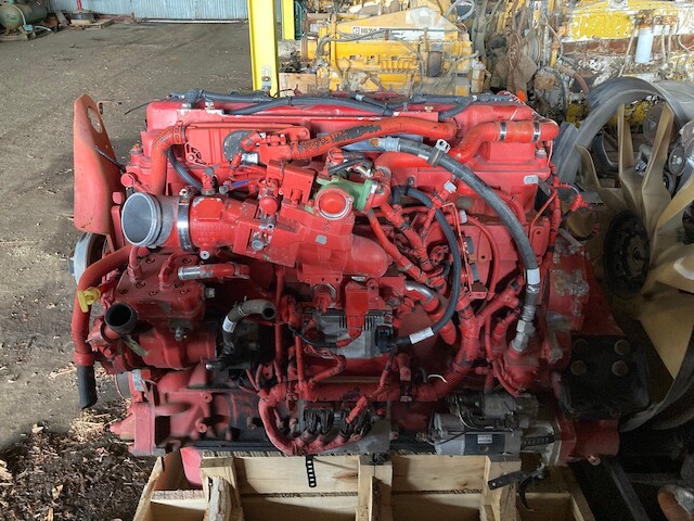 Cummins ISX12 Natural Gas Running Takeout Engine
